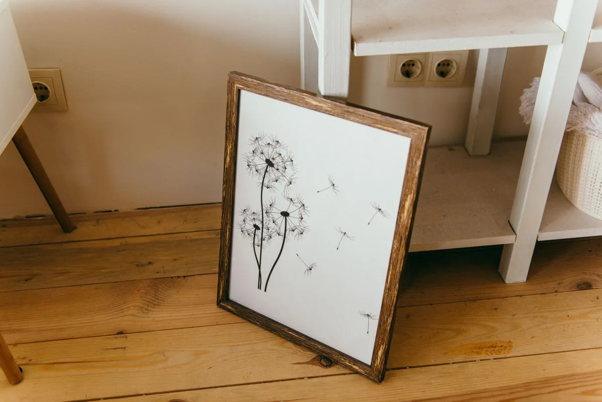 Seasonal dried flower kit laid out on a wooden table